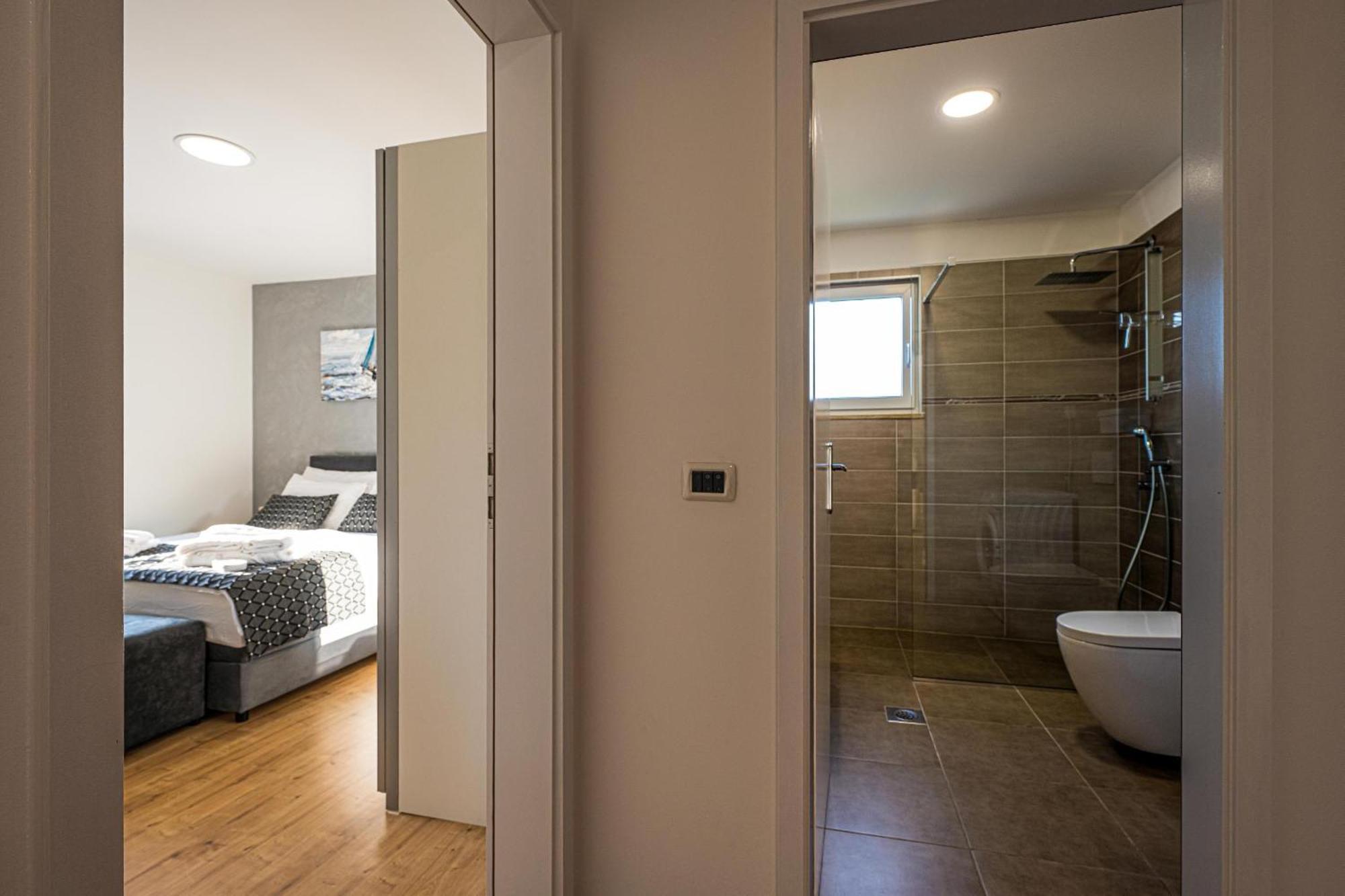 Villa Beauty With Heated Pool And Jacuzzi Kanfanar Εξωτερικό φωτογραφία